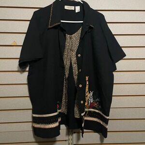 Lemon Grass Woman Black Short Sleeve Button Front Animal Embroidery Top 20W‎